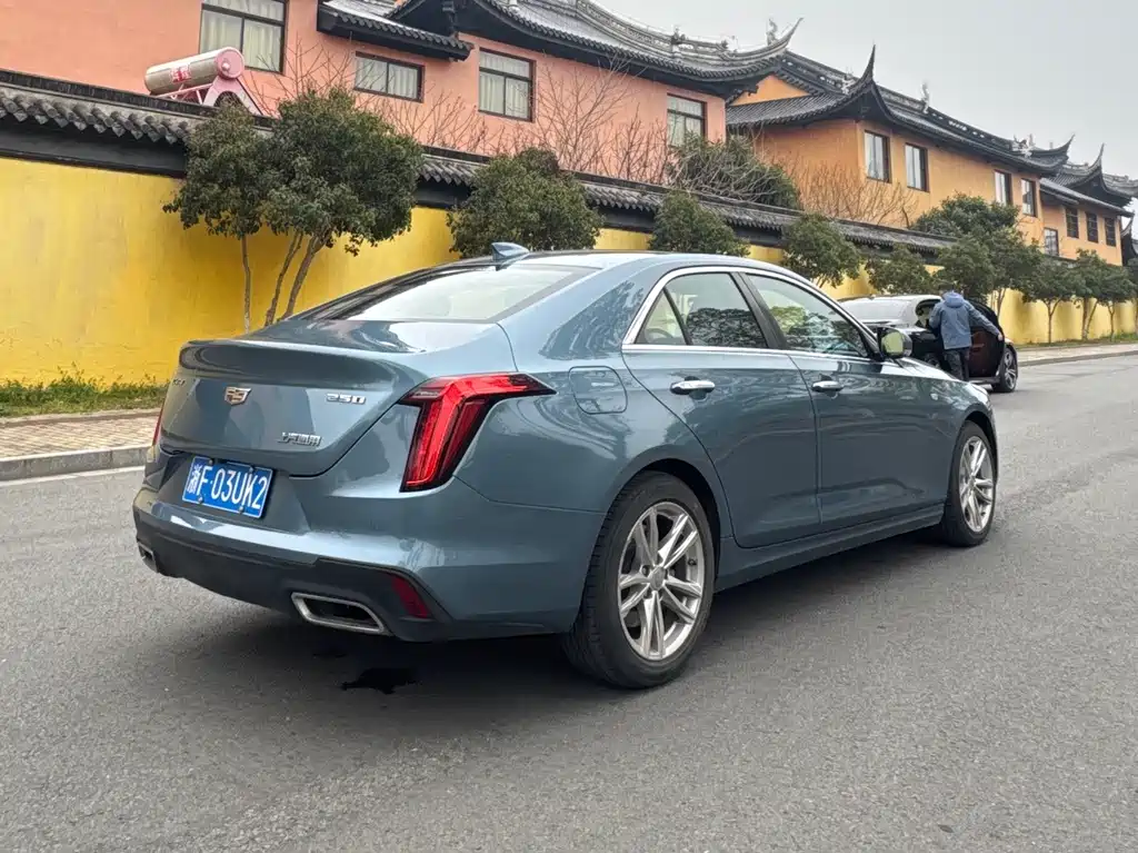 Cadillac CT4 2023 25T luxury model купить на сайте DeffCars