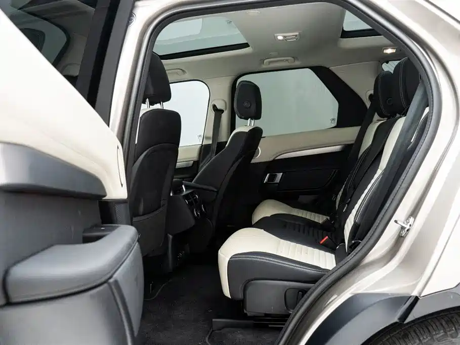 Discover the 2023 facelift 360PS R-Dynamic S купить на сайте DeffCars