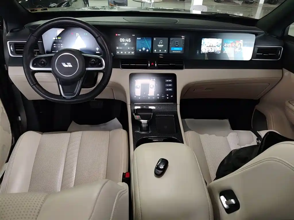 Ideal ONE 2020 extended range 6-seater version купить на сайте DeffCars