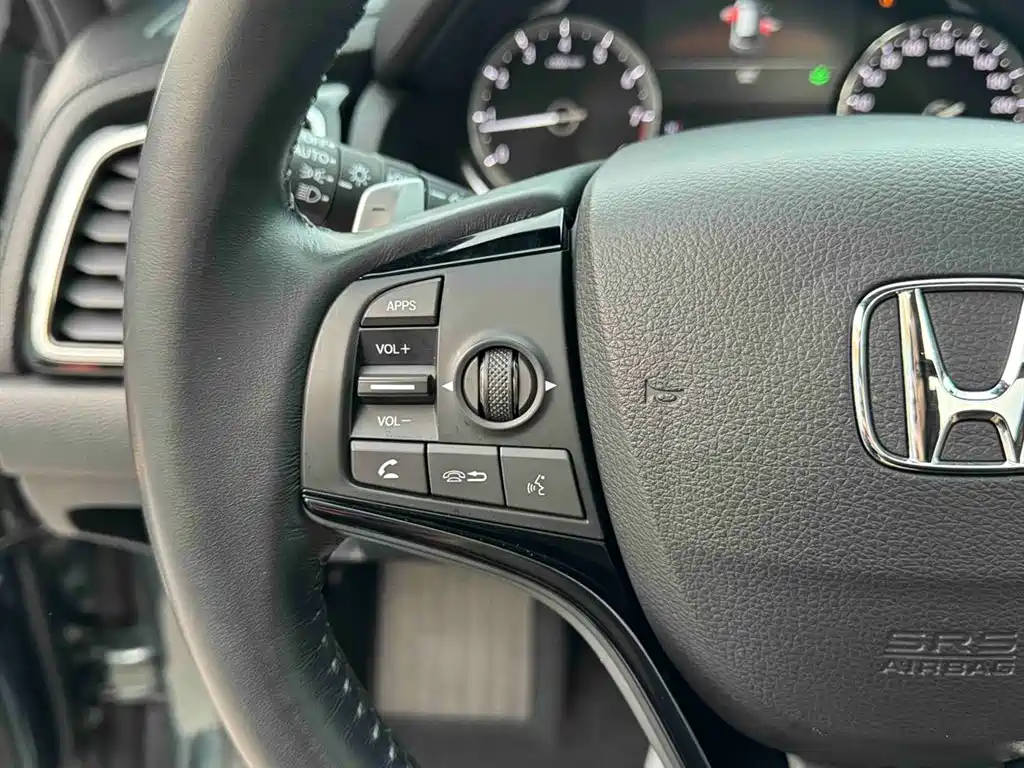 Honda UR-V 2020 370TURBO two-wheel drive premium version купить на сайте DeffCars