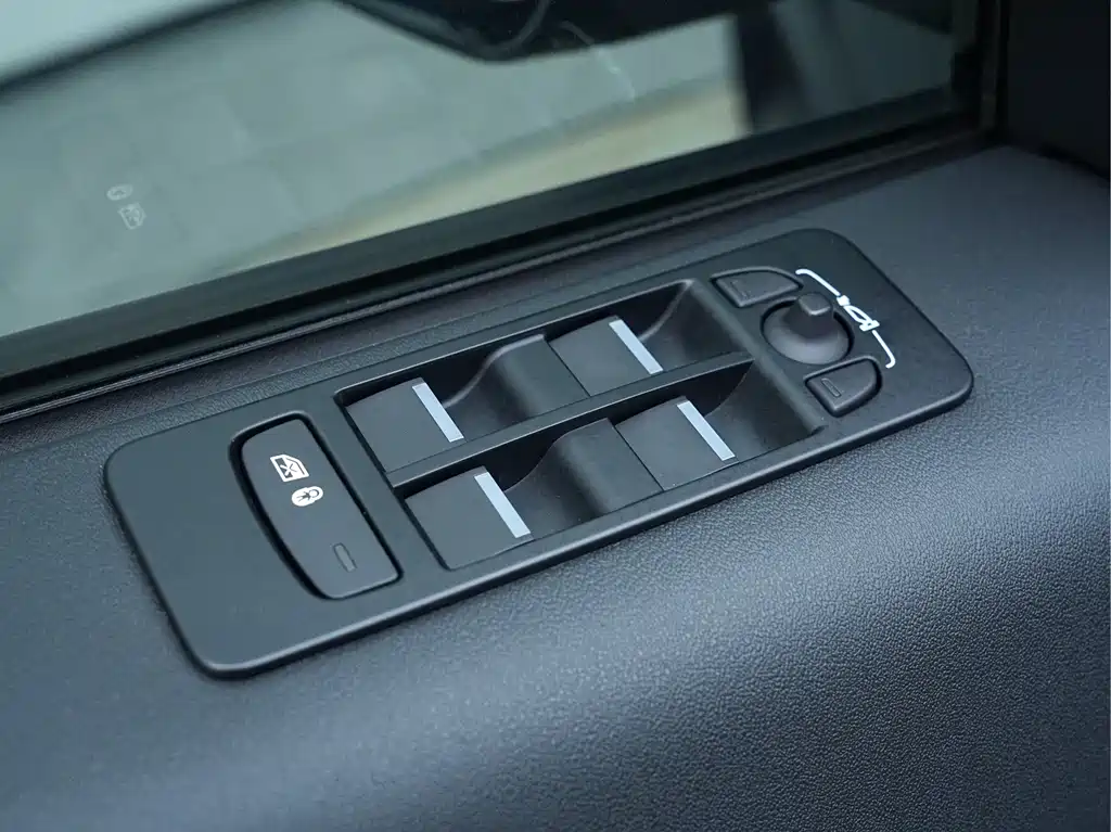 Discovery Sport 2023 249PS R-Dynamic S Performance Edition купить на сайте DeffCars