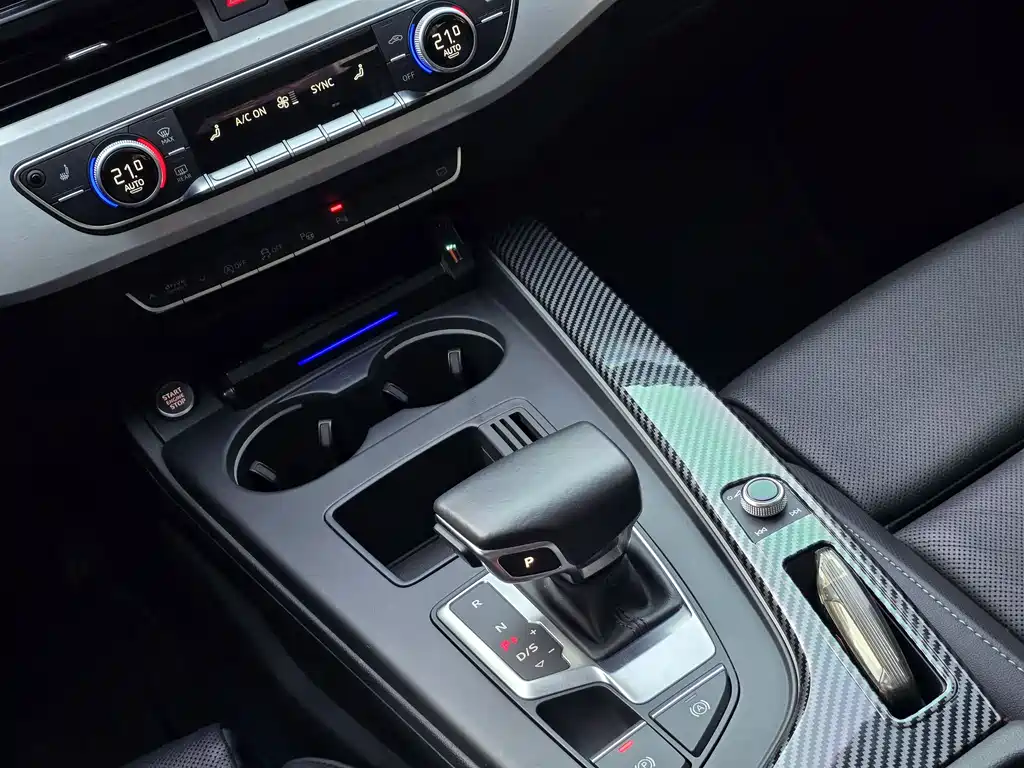 Audi A4L 2020 40 TFSI quattro luxury and dynamic model купить на сайте DeffCars