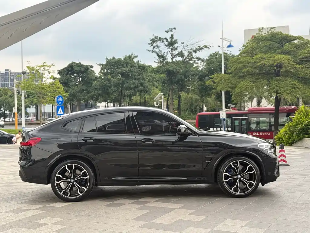 BMW X4 M 2019 X4 M Thunder Edition купить на сайте DeffCars