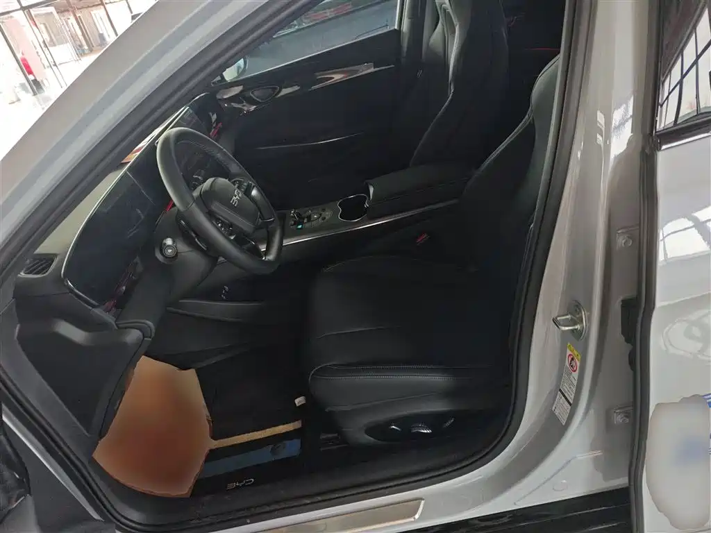 Seal 2025 650 Smart Driving Edition купить на сайте DeffCars