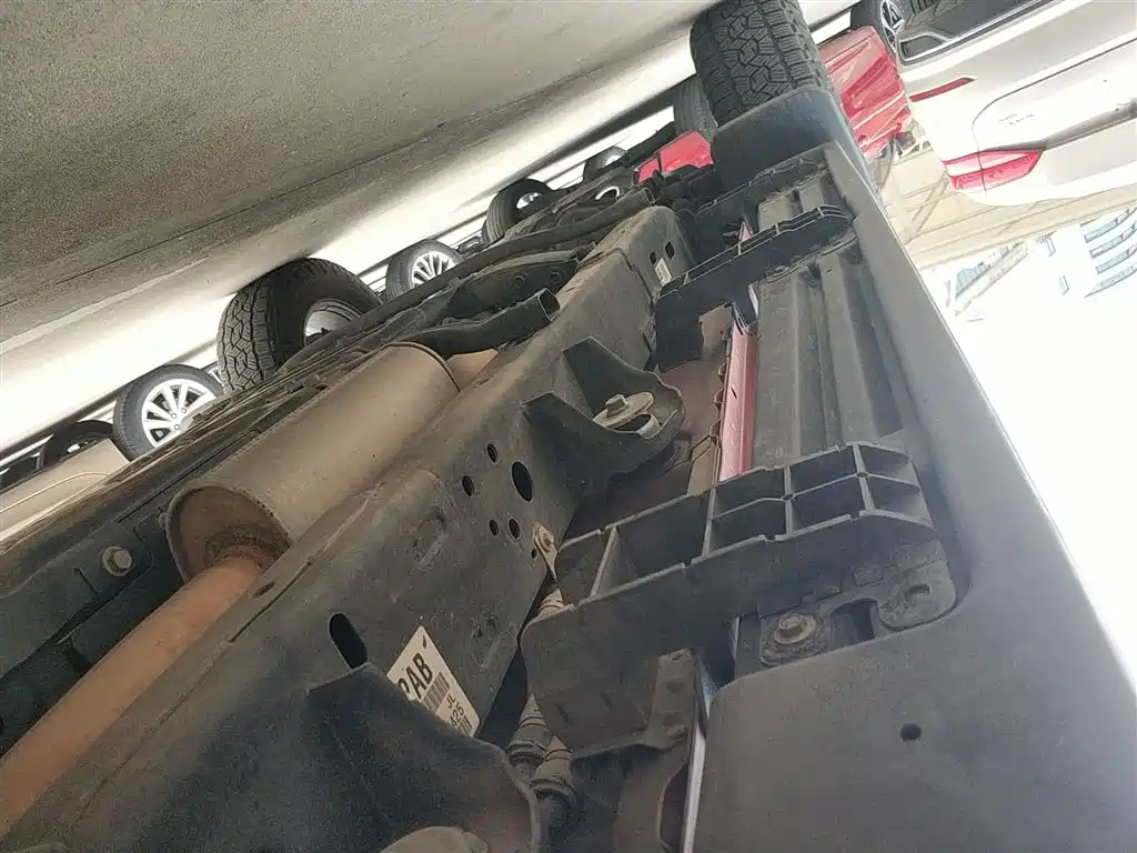 Wrangler New Energy 2021 Four-door 2.0T 4xe Sahara купить на сайте DeffCars