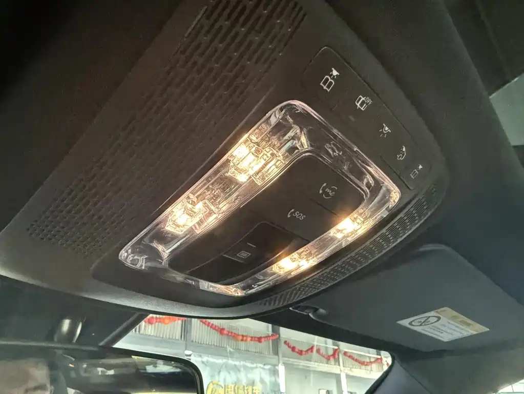 2022 Mercedes GLB 200 Dynamic купить на сайте DeffCars