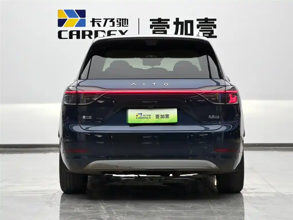 Wenjie M9 2025 extended range Ultra version 52kWh 5-seat version (192-line lidar) купить на сайте DeffCars