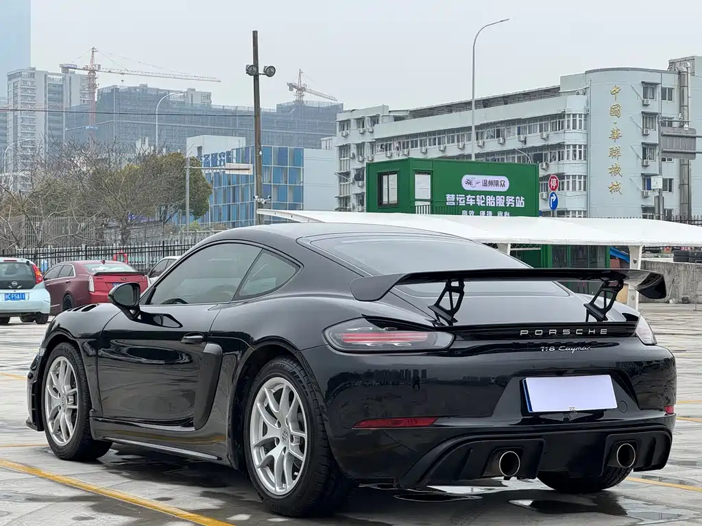 Porsche 718 2018 Cayman 2.0T купить на сайте DeffCars