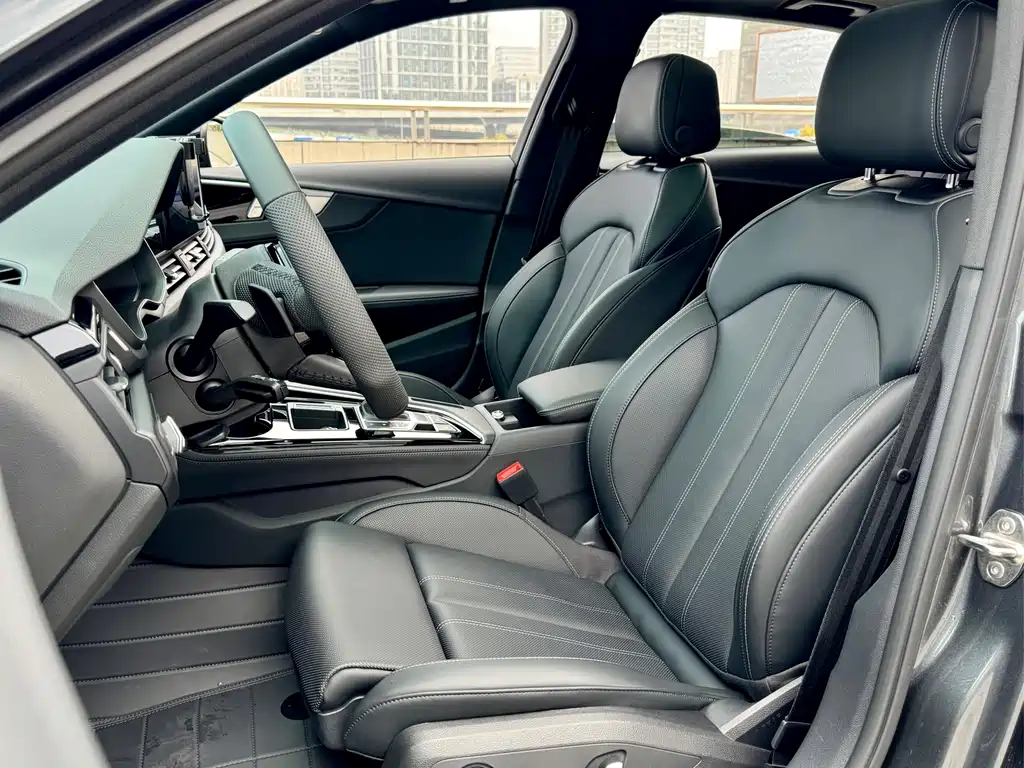 Audi A4L 2024 40 TFSI luxury and dynamic model купить на сайте DeffCars