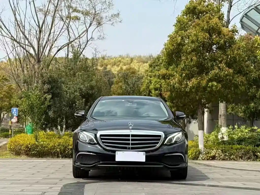 Mercedes-Benz E-Class 2019 E 300 L Fashion купить на сайте DeffCars