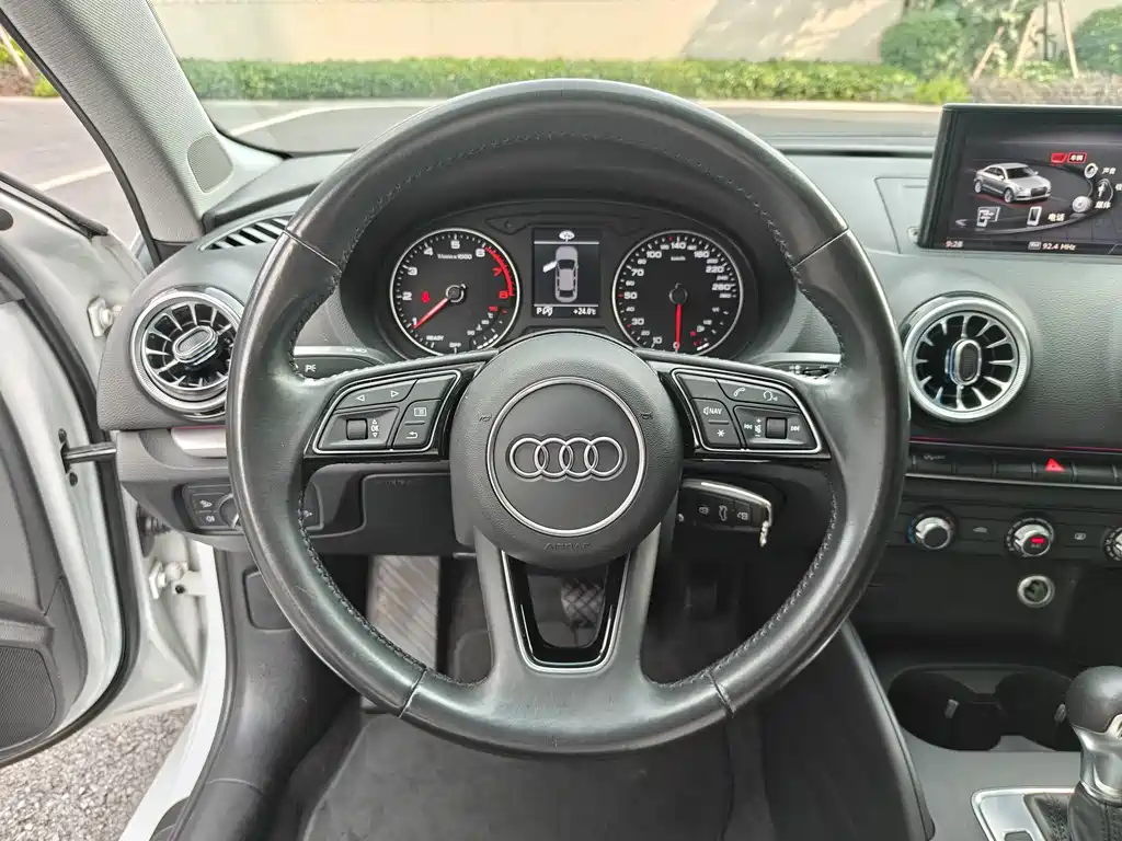 Audi A3 2019 Limousine 35 TFSI Enterprising National VI купить на сайте DeffCars