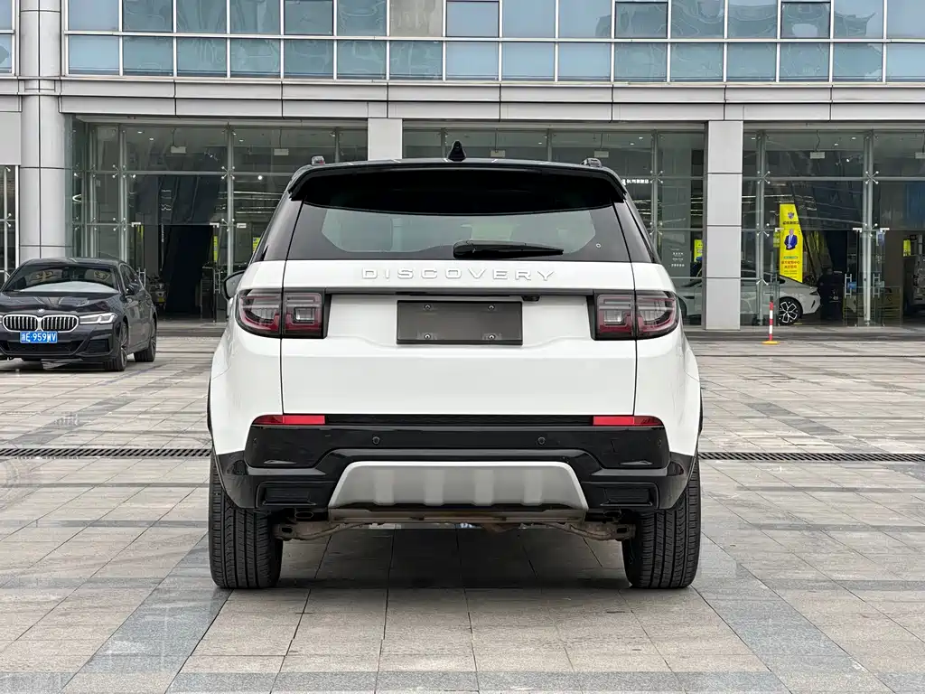 Discovery Sport 2024 Luxury Customized Edition купить на сайте DeffCars