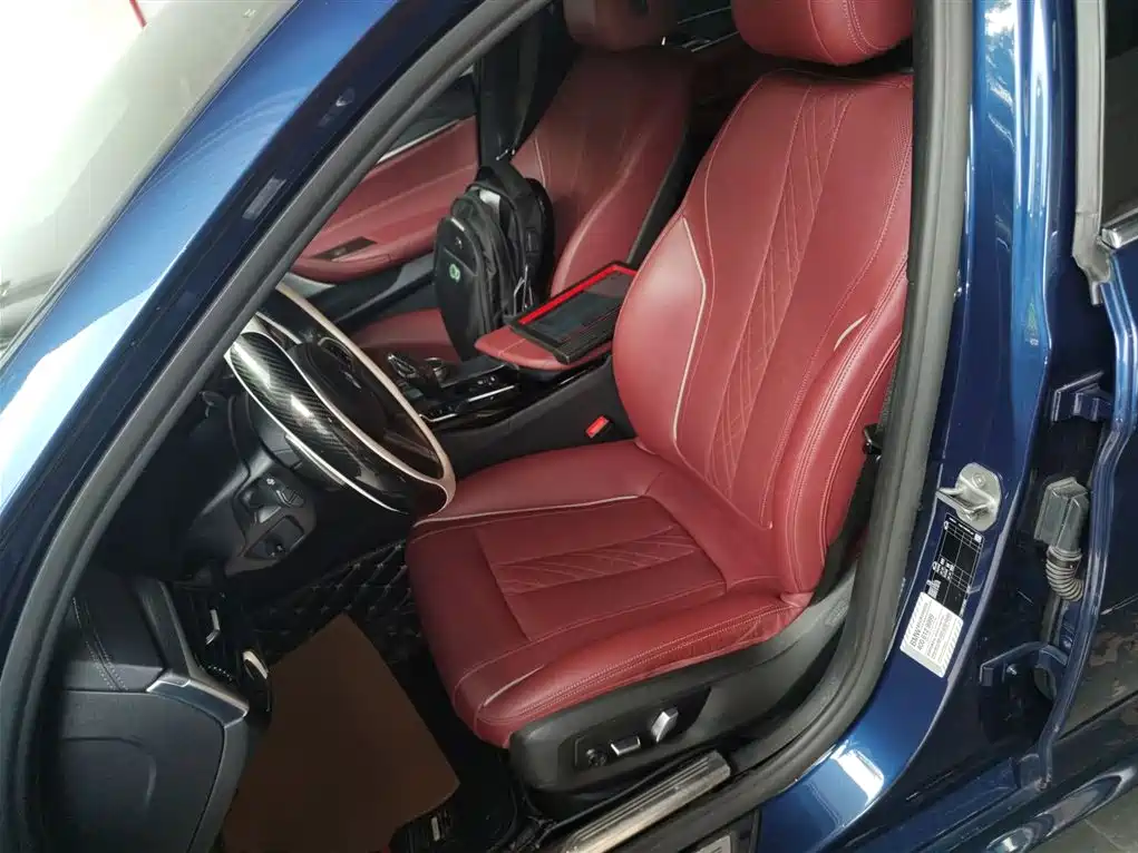 BMW 5 Series 2022 facelift 530Li leading M sports package купить на сайте DeffCars