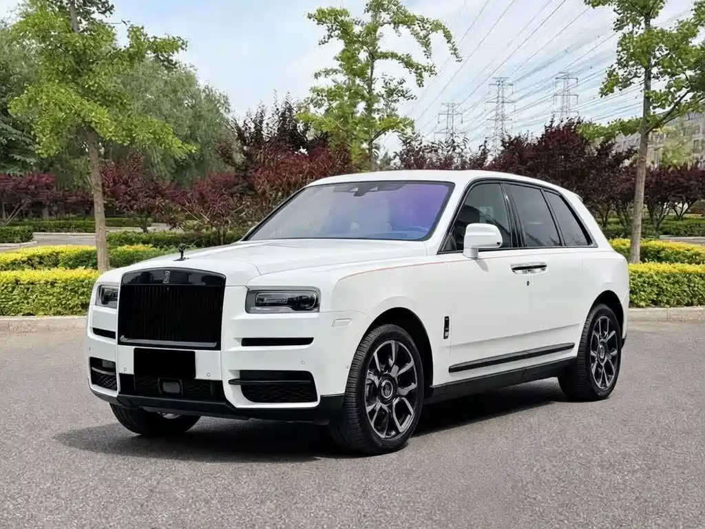 Cullinan 2018 five-seater version купить на сайте DeffCars