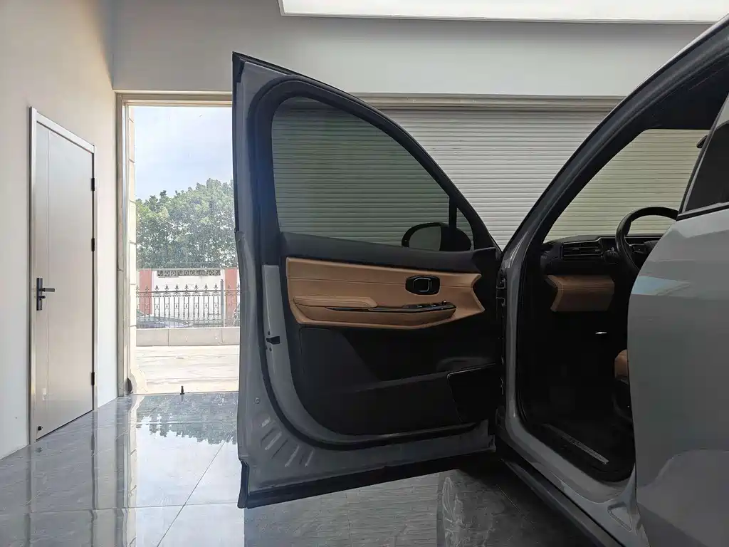 NIO ES8 2020 580KM seven-seater version купить на сайте DeffCars