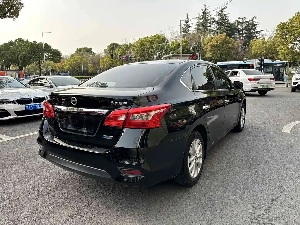 Sylphy 2021 Classic 1.6XE CVT Comfort Edition купить на сайте DeffCars