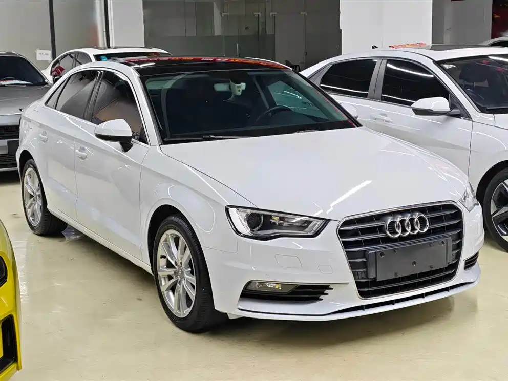 Audi A3 2016 Limousine 35 TFSI Fashion купить на сайте DeffCars