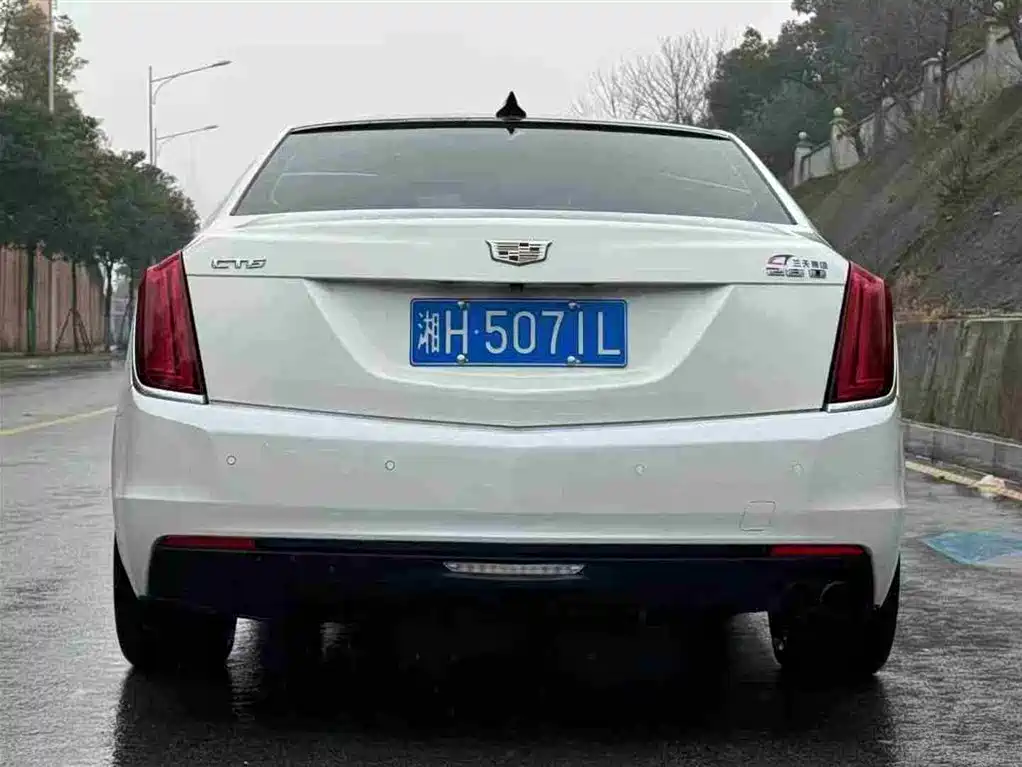 Cadillac CT6 2017 28T luxury model купить на сайте DeffCars