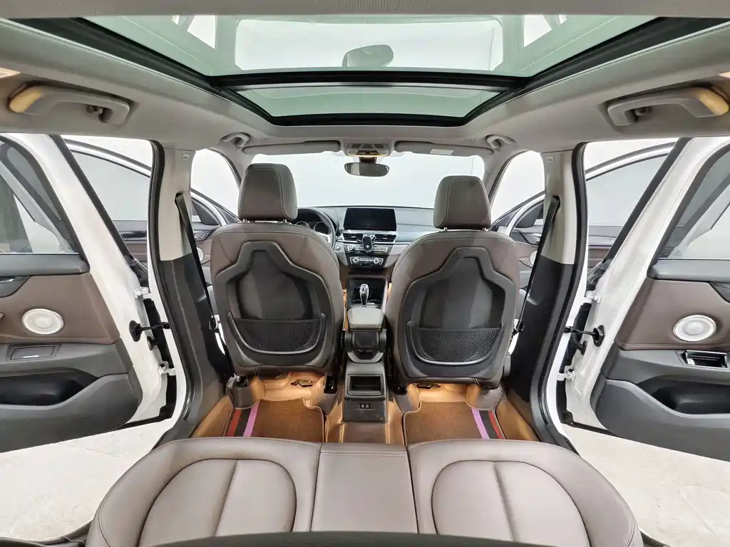 BMW X1 2022 sDrive20Li Fashion Model купить на сайте DeffCars