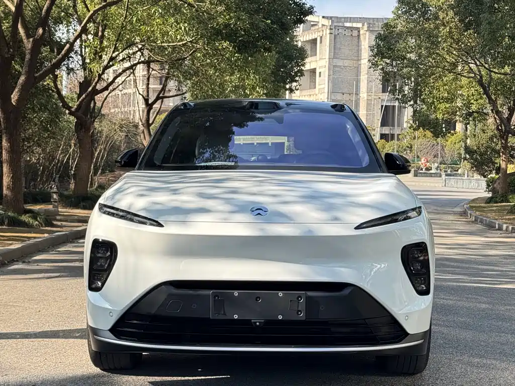 NIO ES8 2024 model 75kWh купить на сайте DeffCars