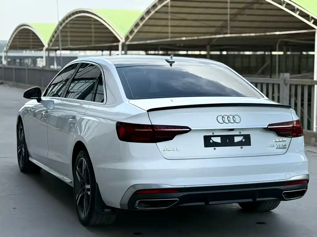 Audi A4L 2020 40 TFSI quattro luxury and elegant model купить на сайте DeffCars