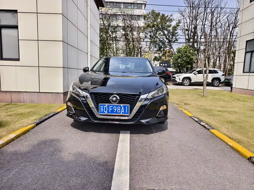 Teana 2020 2.0L XL Upper Smart Travel Edition купить на сайте DeffCars