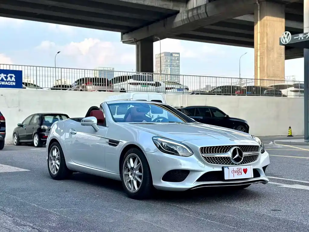 Mercedes SLK-Class 2011 SLK 200 Fashion Model купить на сайте DeffCars