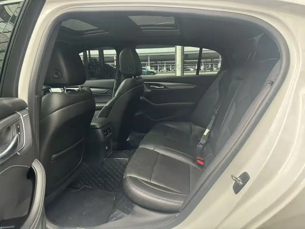 Cadillac CT5 2021 28T luxury model купить на сайте DeffCars