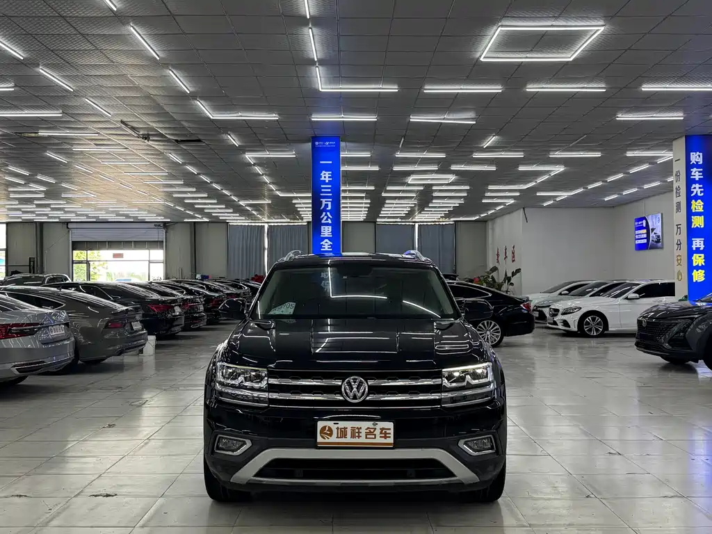 Touron 2020 330TSI 2WD Deluxe Edition National VI купить на сайте DeffCars