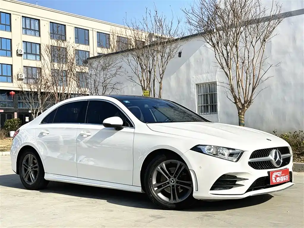 Mercedes-Benz A-Class 2020 Model Two A 180 L Sports Sedan купить на сайте DeffCars