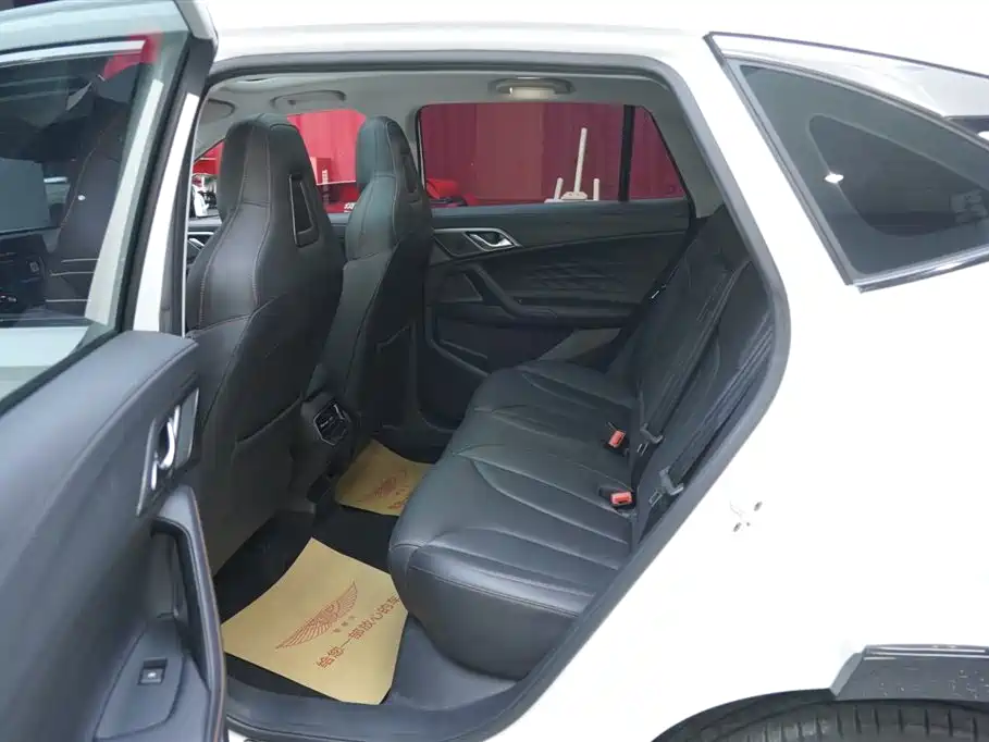 Roewe RX5 2023 1.5T Honor Sliding Screen Edition купить на сайте DeffCars