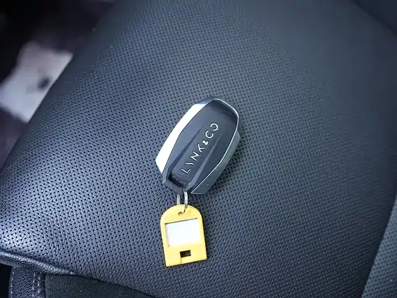 Lynk & Co 03 2021 1.5TD DCT Champion Edition купить на сайте DeffCars