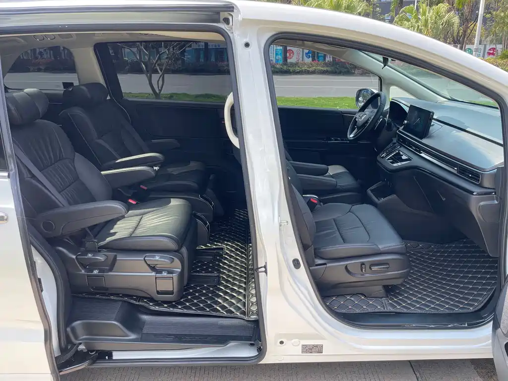 Odyssey 2024 2.0L e:HEV Rui Yaoxiang Edition купить на сайте DeffCars