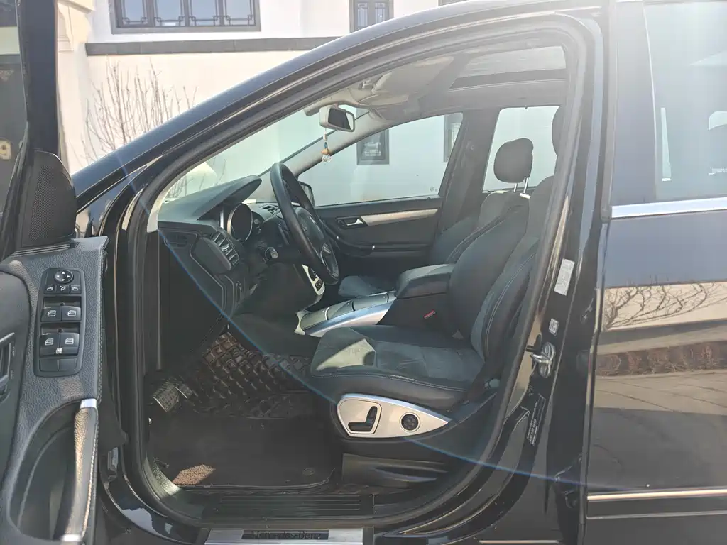 Mercedes-Benz R-Class 2017 R 320 4MATIC Business Edition купить на сайте DeffCars