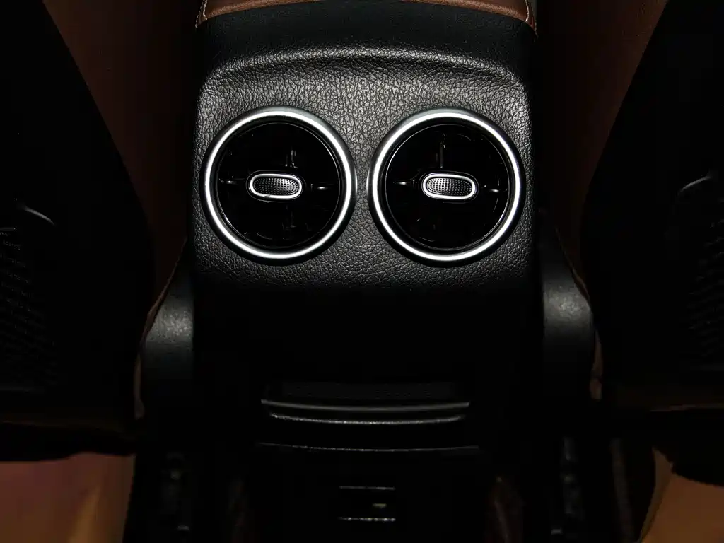 Mercedes-Benz GLB 2023 GLB 220 Fashion Model купить на сайте DeffCars