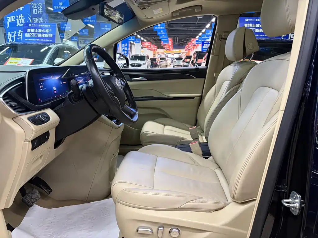 Buick GL8 2023 ES Lu Zun Exclusive Model купить на сайте DeffCars