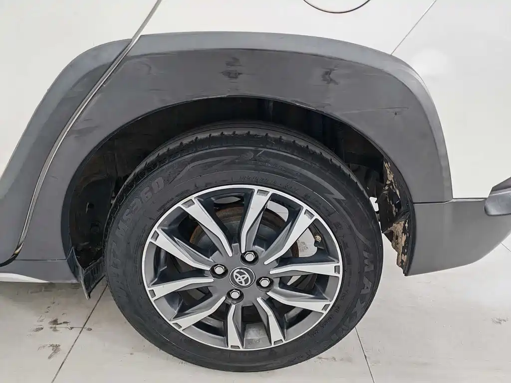 YARiS L Zhixuan 2022 Zhixuan X 1.5L CVT luxury PLUS version купить на сайте DeffCars