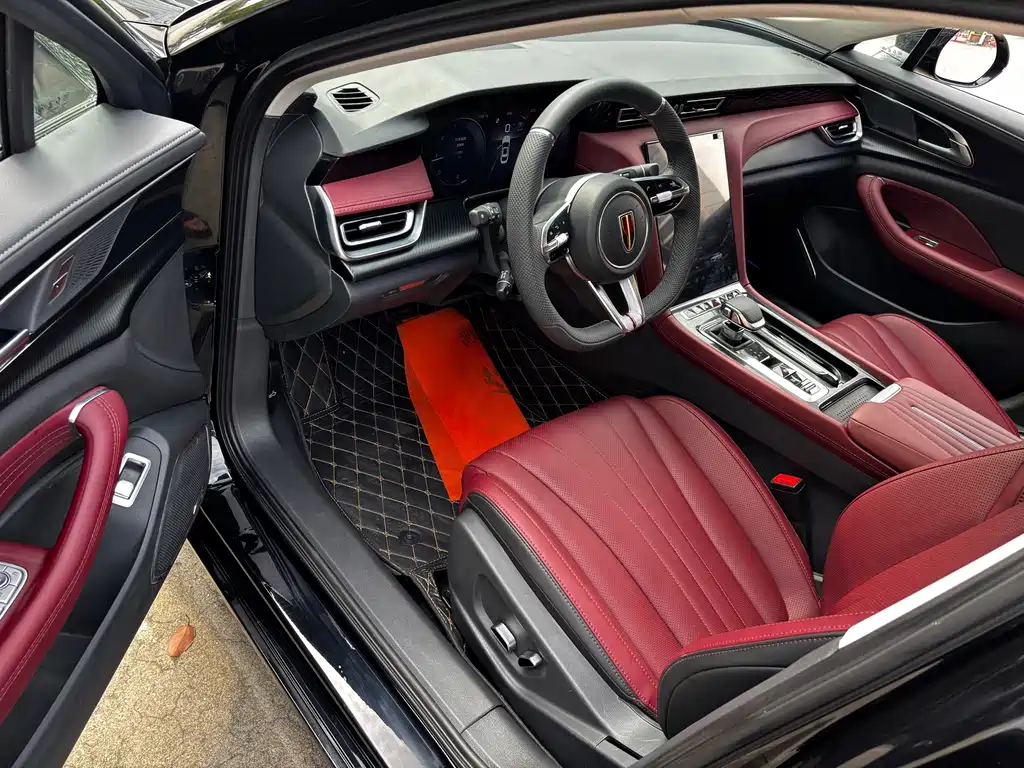 Hongqi H5 2025 2.0T Automatic Xuanying Edition купить на сайте DeffCars