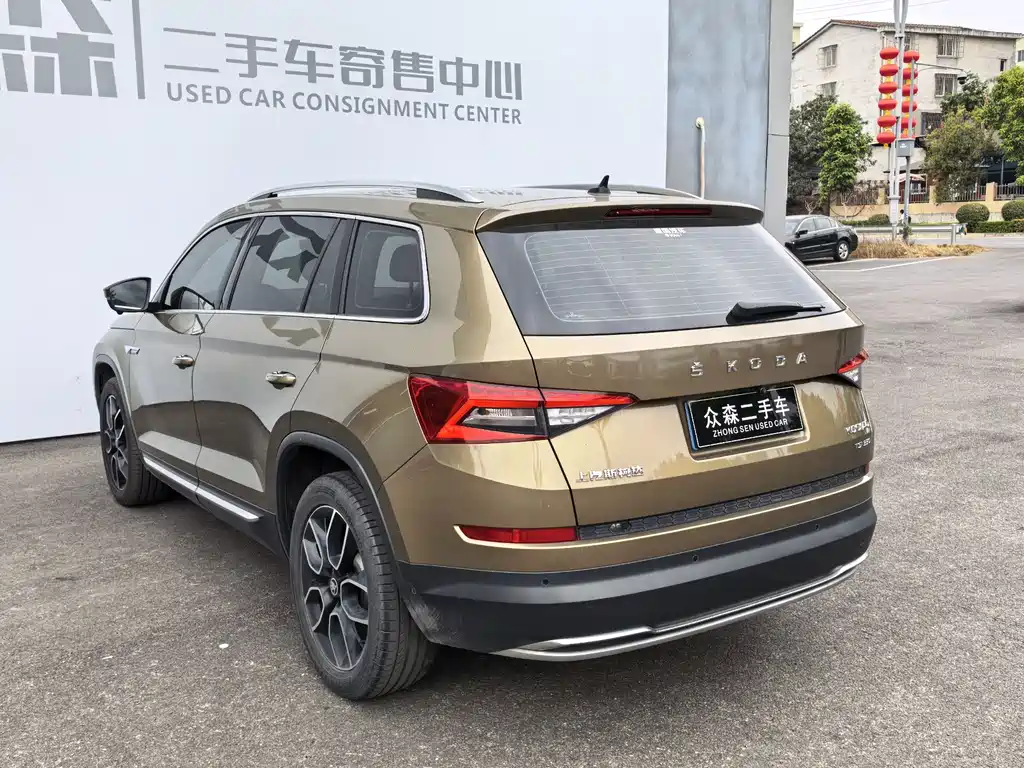 Kodiak 2019 facelift TSI330 7-seat two-wheel drive luxury premium version, National VI купить на сайте DeffCars