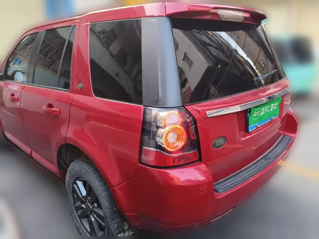 Freelander 2 2014 2.0T Si4 SE gasoline version купить на сайте DeffCars