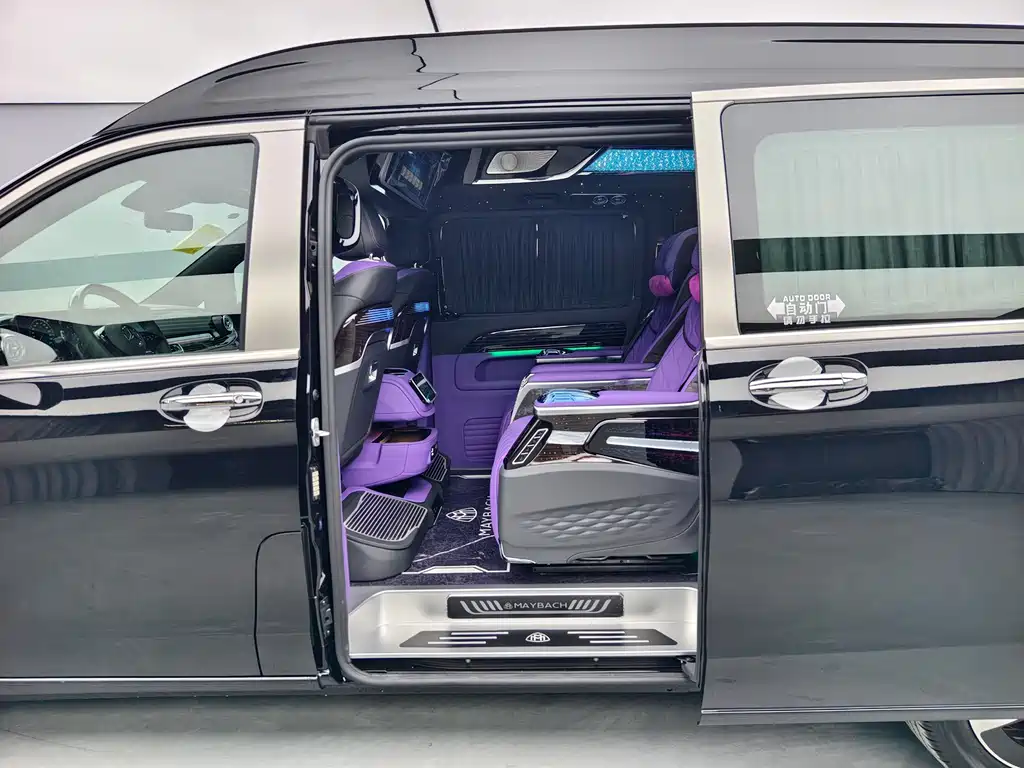 Vito 2024 2.0T Business Edition 7 seats купить на сайте DeffCars
