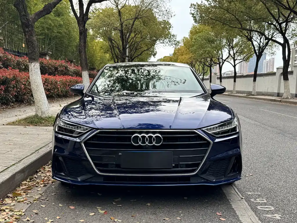 Audi A7 2020 45 TFSI Premium Selection купить на сайте DeffCars