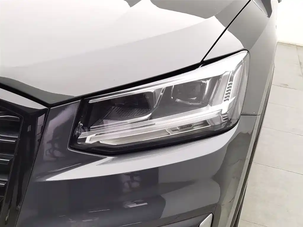 Audi Q2L 2021 35 TFSI aggressive and dynamic model купить на сайте DeffCars