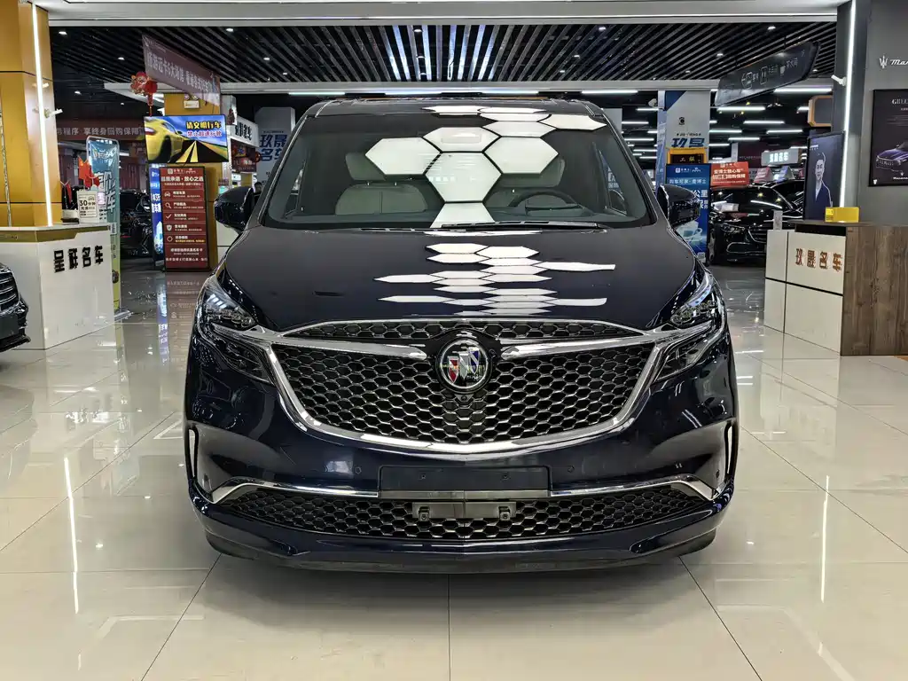 Buick GL8 2022 Avenir Four-seater Premium Edition купить на сайте DeffCars