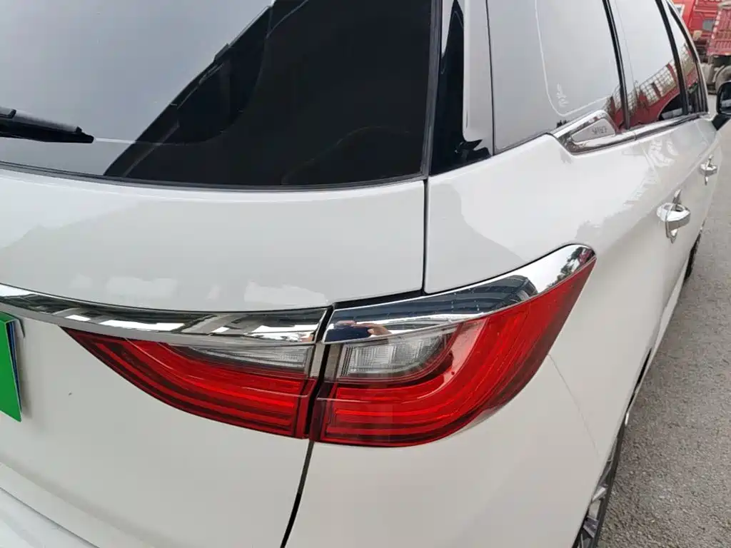 Song MAX 2019 1.5T automatic smart connected smart mobility version 6 seats National VI купить на сайте DeffCars