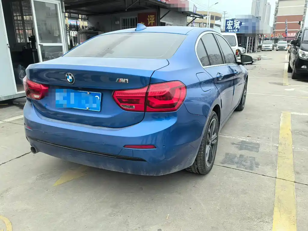 BMW 1 Series 2018 118i Sports купить на сайте DeffCars