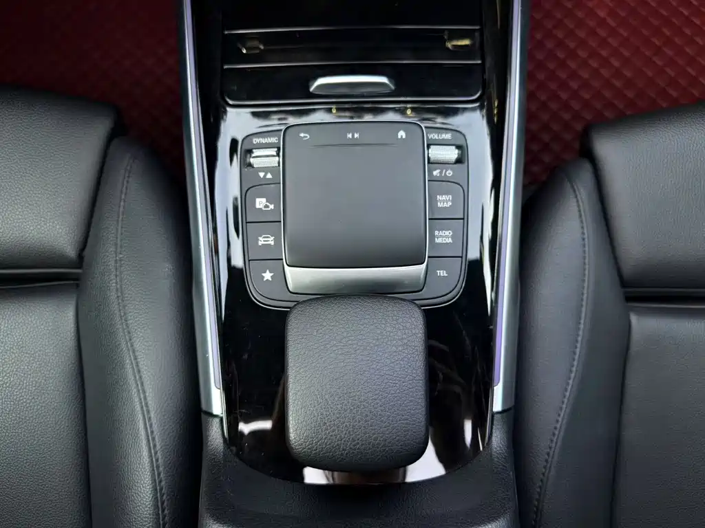 Mercedes-Benz GLB 2020 GLB 200 Dynamic купить на сайте DeffCars