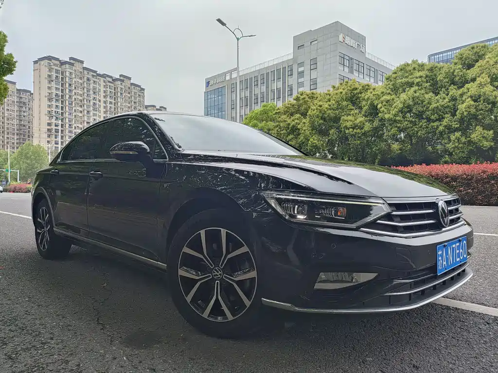 Magotan 2020 330TSI DSG leading model купить на сайте DeffCars