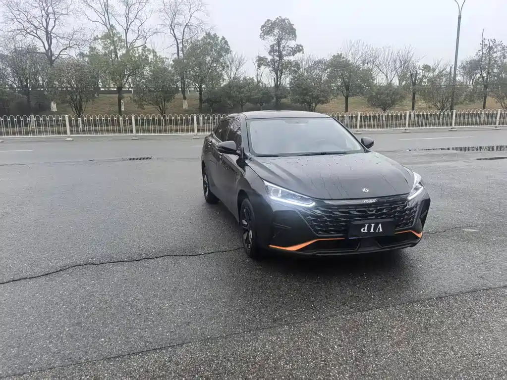 Yixuan 2023 1.5L automatic Honor Edition купить на сайте DeffCars