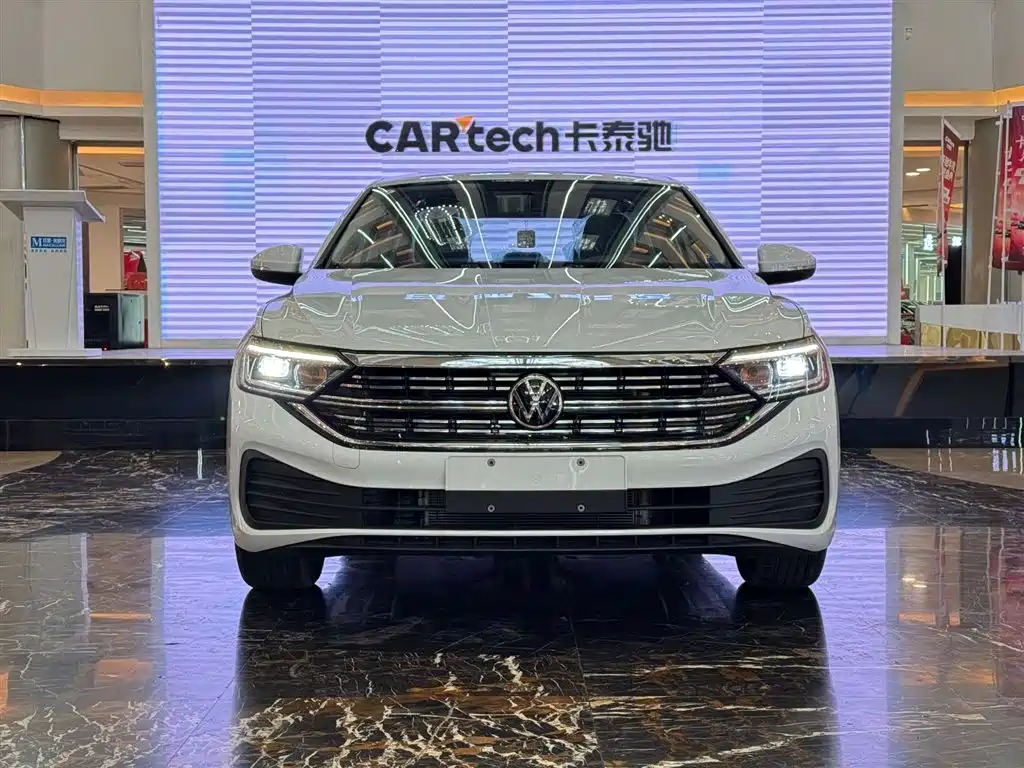 Sagitar 2025 facelift 300TSI DSG flyover version купить на сайте DeffCars